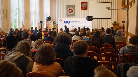 Spotkanie z autorami książki Nowa gra w Chińczyka fot. Robert Czajkowski