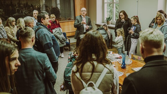 Ostatnie oprowadzanie po dawnym Domu Partii w Białymstoku organizowane przez Wydział Historii UwB