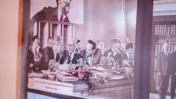 Ostatnie oprowadzanie po dawnym Domu Partii w Białymstoku organizowane przez Wydział Historii UwB