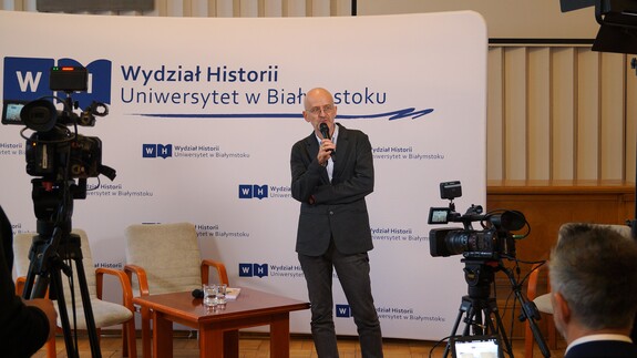 Spotkanie z autorami książki Nowa gra w Chińczyka fot. Robert Czajkowski