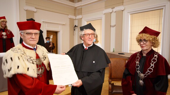 Prof. Cezary KUKLO został uhonorowany tytułem honoris causa Uniwersytetu Jana Kochanowskiego w&nbsp;Kielcach